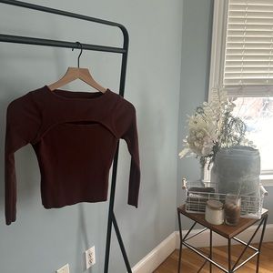 Small boutique cropped sweater